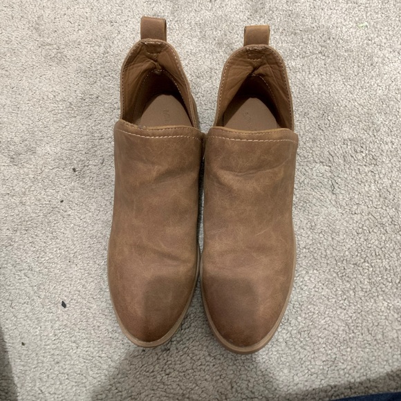 ankle booties - Picture 4 of 5